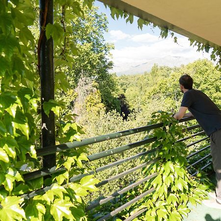 Salugral Termal Resort Hervas Bagian luar foto